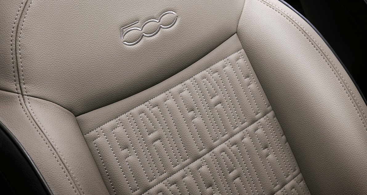 /content/dam/fiat/cross/bev/design/interiors/tablet/slide-4.jpg